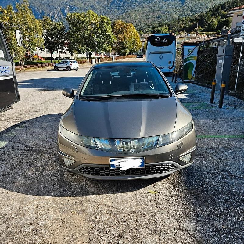 Usata Honda Civic 2005 Verde Berlina