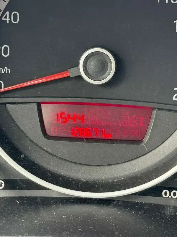 Usata VW up! 68 CV (50 kW) 2014 Argento Utilitaria