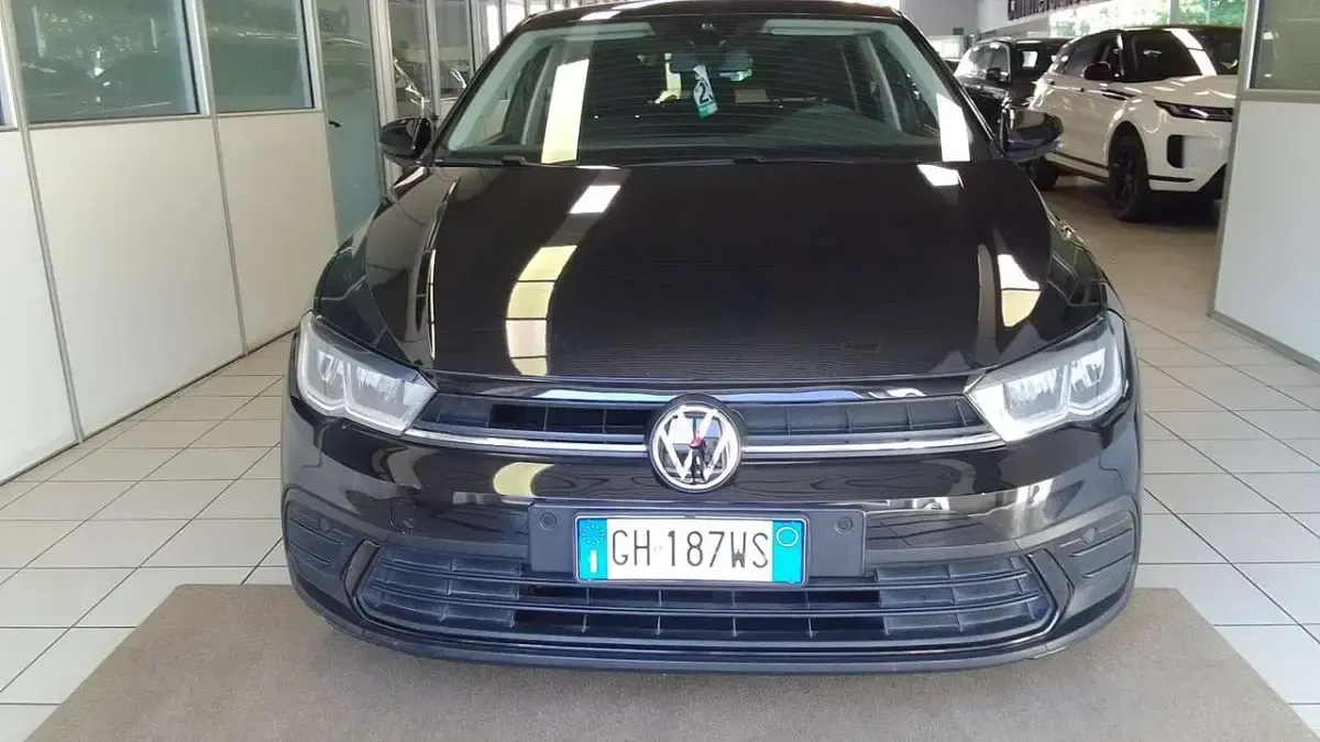 Usata VW Polo 80 CV (58 kW) 2022 Nero Utilitaria