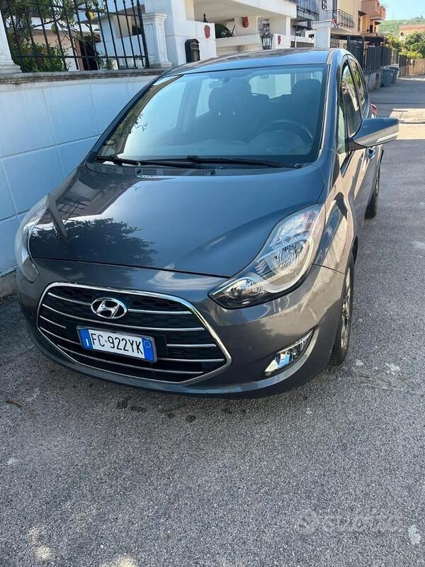 Usata 2016 Hyundai ix20 Due volumi | 6699 € (Buon prezzo) - Immagine 1/4