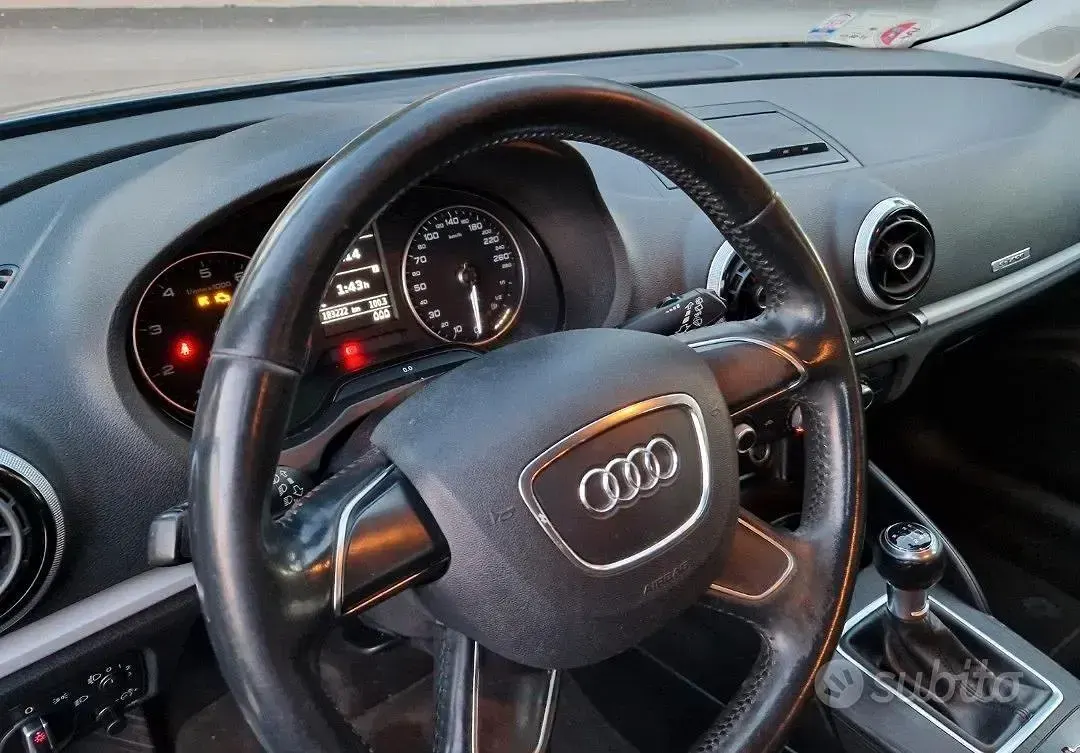 Usata Audi A3 110 CV (80 kW) 2015 Grigio Berlina