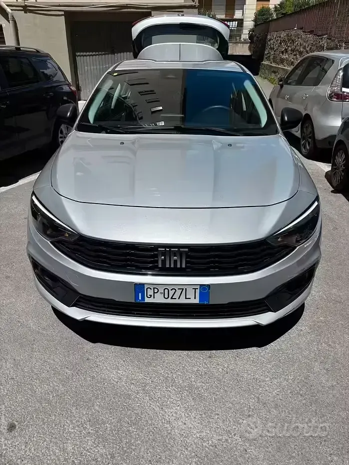 Usata Fiat Tipo 56 CV (41 kW) 2023 Grigio Berlina