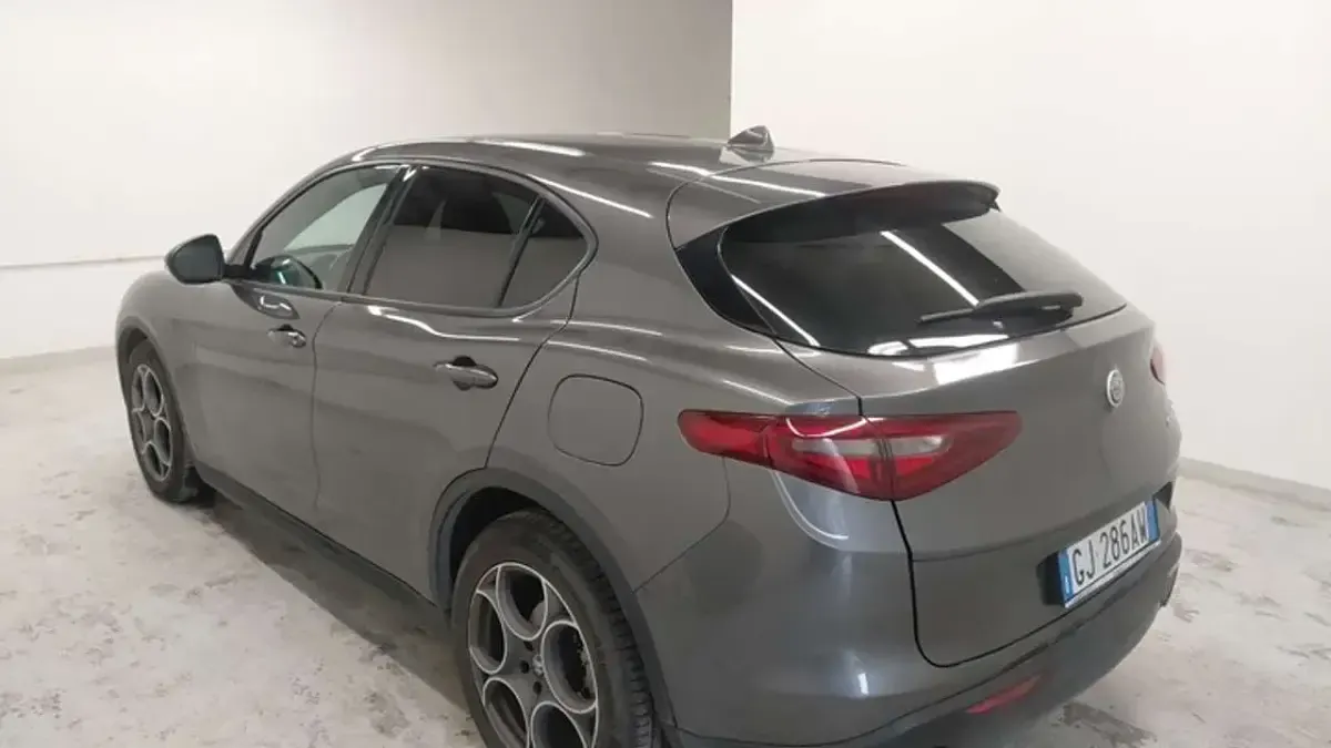 Usata Alfa Romeo Stelvio Sprint 160 CV (117 kW) 2022 Other SUV