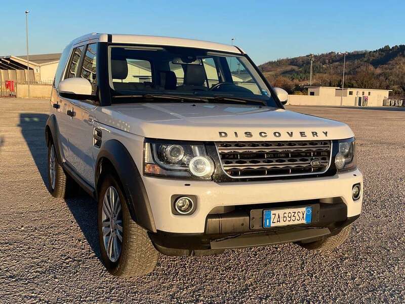 Usato 2015 Land Rover Discovery 3.0 Diesel 211 CV (16.500 €)