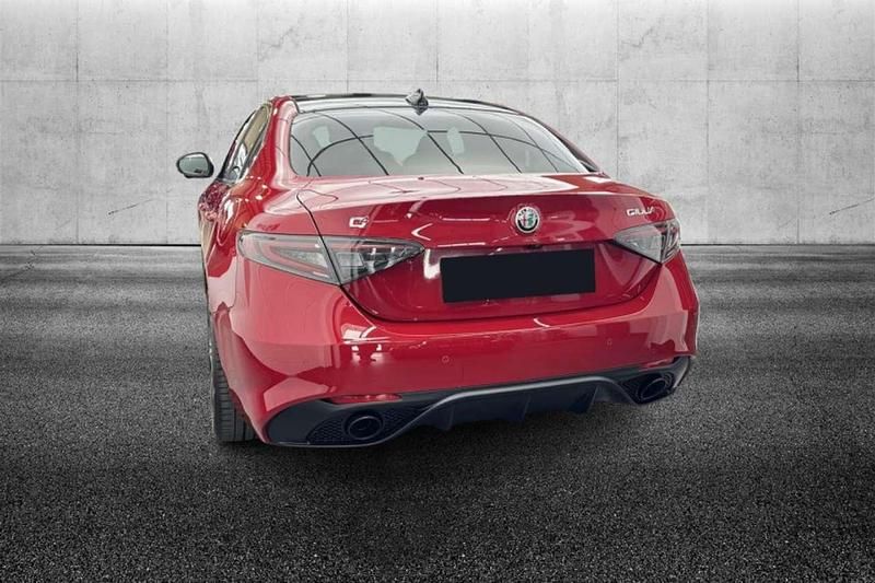Usata Alfa Romeo Giulia Competizione 280 CV (205 kW) 2023 Rosso Berlina