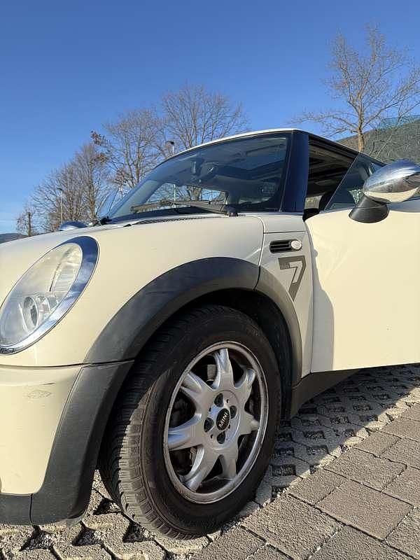 Usata Mini ONE Seven 79 CV (58 kW) 2006 Utilitaria