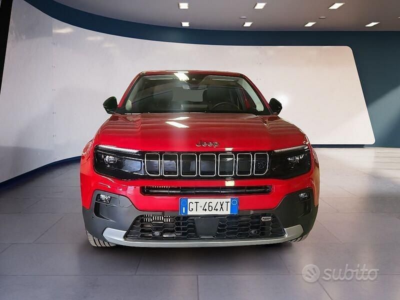 Usata Jeep Avenger Summit 101 CV (74 kW) 2024 Rosso SUV