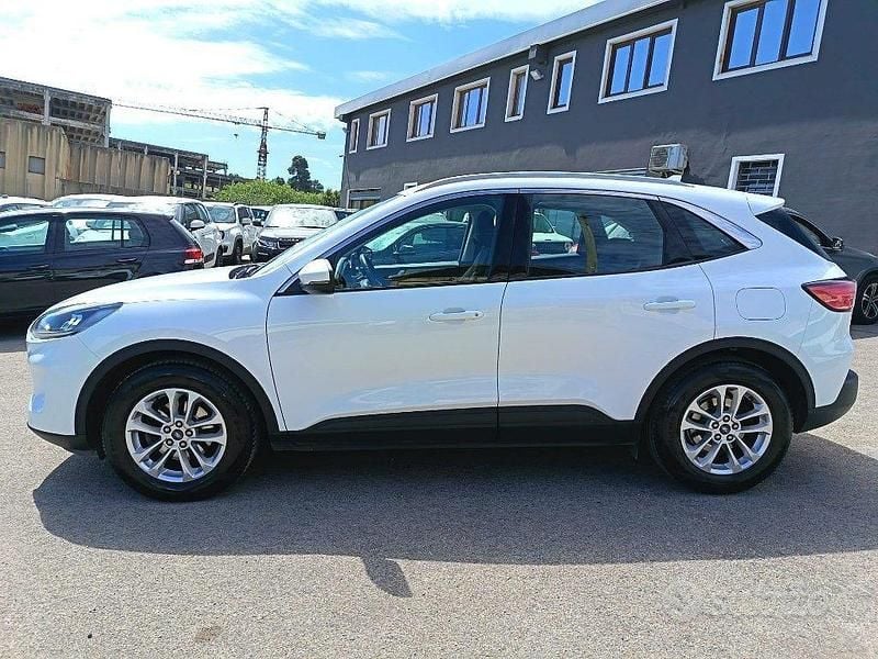 Occasion Ford Kuga Titanium 120 ch (88 kW) 2021 Blanc SUV