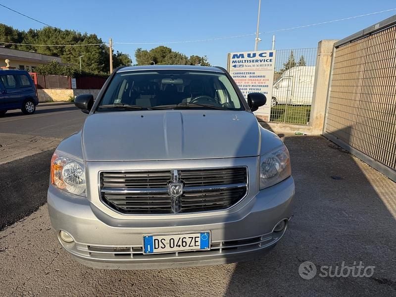 Usata Dodge Caliber 140 CV (102 kW) 2009 Grigio Utilitaria