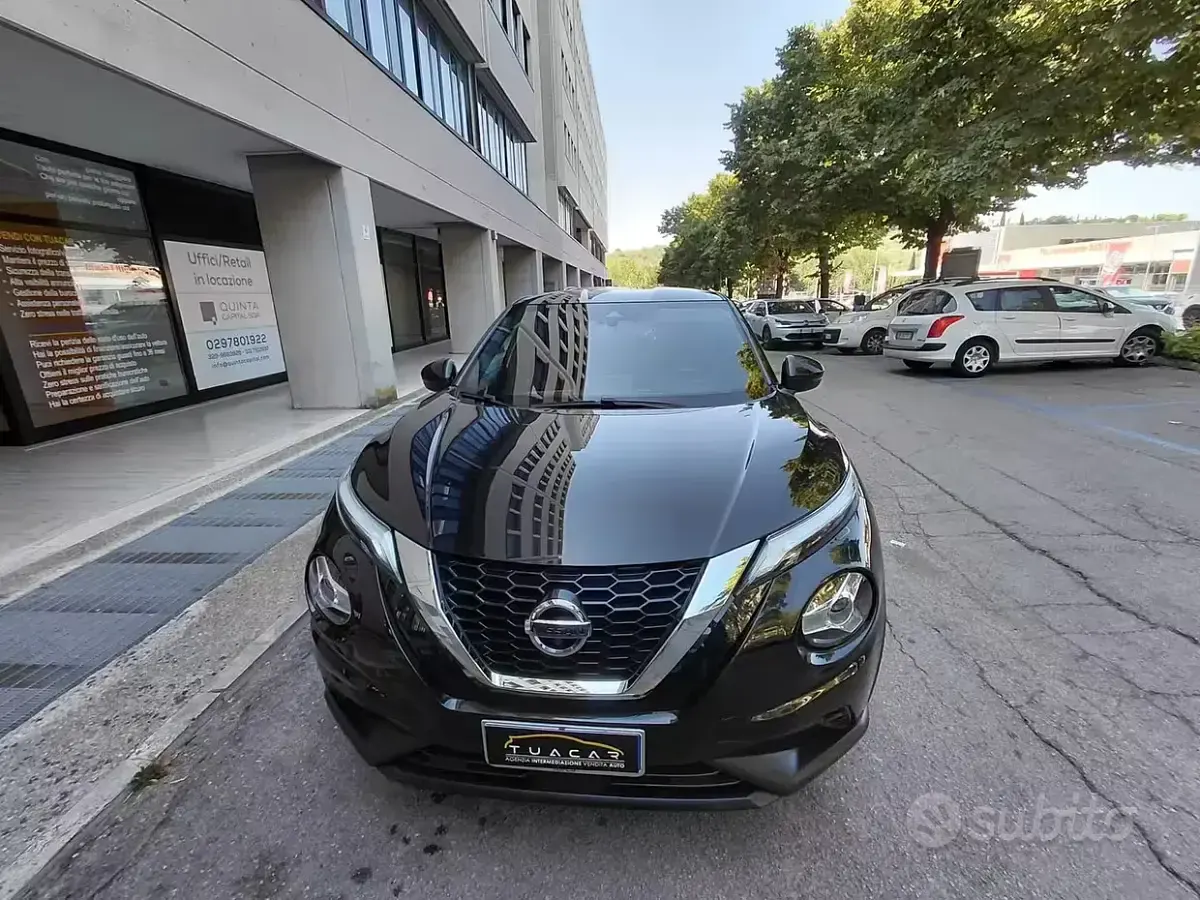 Usata Nissan Juke N-Connecta 117 CV (86 kW) 2020 Nero SUV