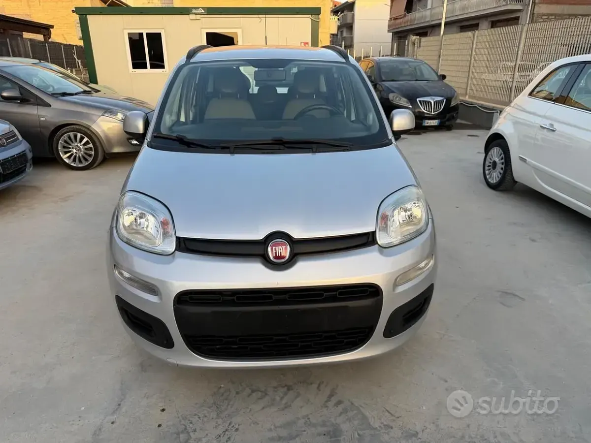 Usata Fiat Panda Easy 69 CV (50 kW) 2015 Grigio Utilitaria