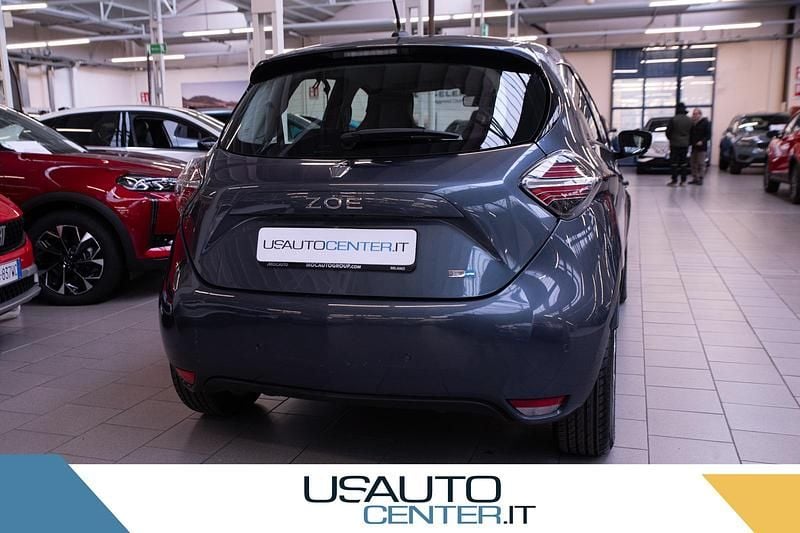 Usata Renault Zoe Intens 100 kW (136 CV) 2021 Grigio antracite Utilitaria
