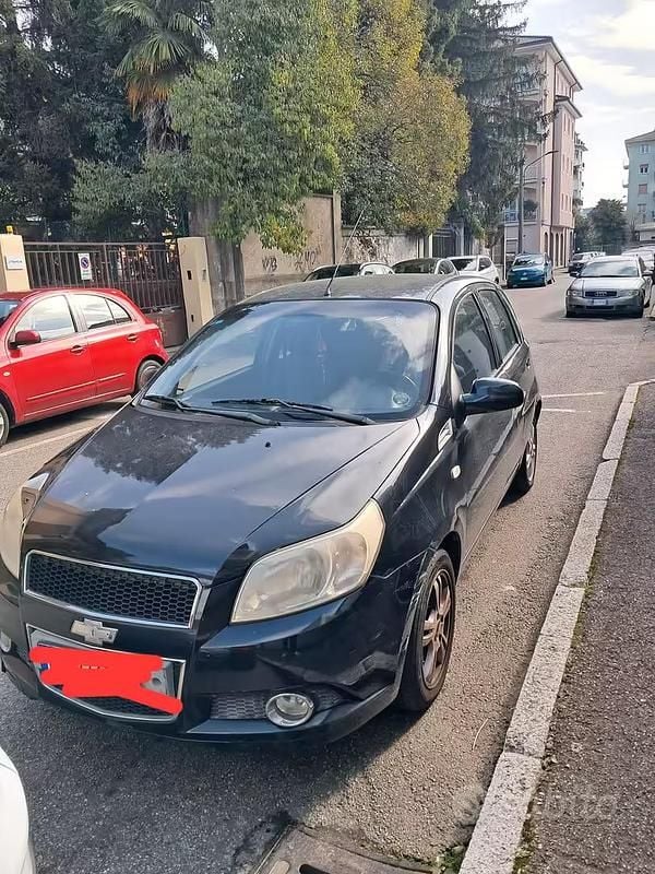 Usata Chevrolet Aveo 84 CV (61 kW) 2008 Nero Berlina