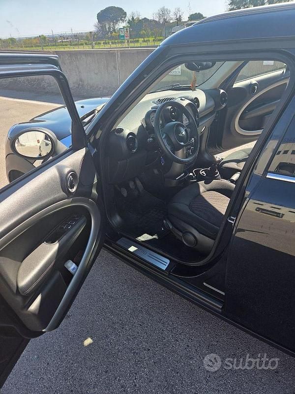 Usata Mini One D Countryman 90 CV (66 kW) 2013 Nero SUV