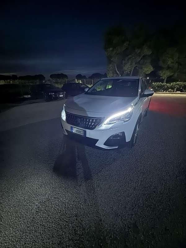 Usata Peugeot 3008 Allure 131 CV (96 kW) 2019 SUV