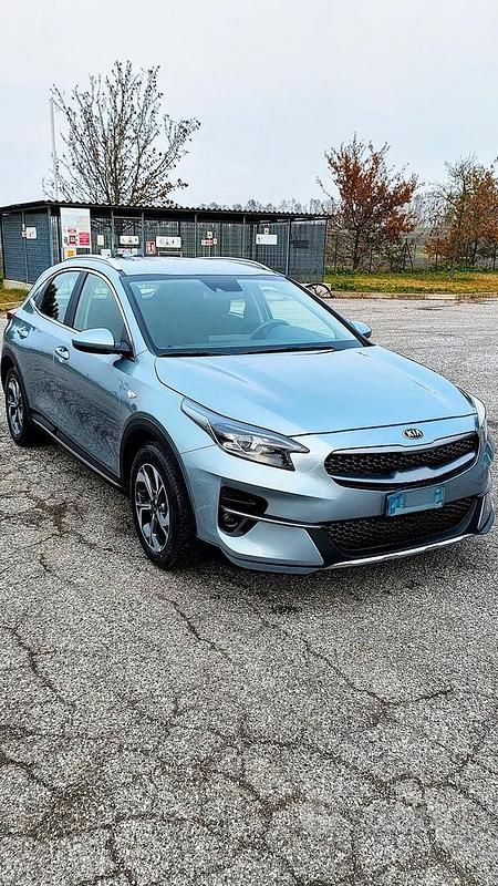 Usata Kia XCeed Urban 120 CV (88 kW) 2019 Grigio SUV