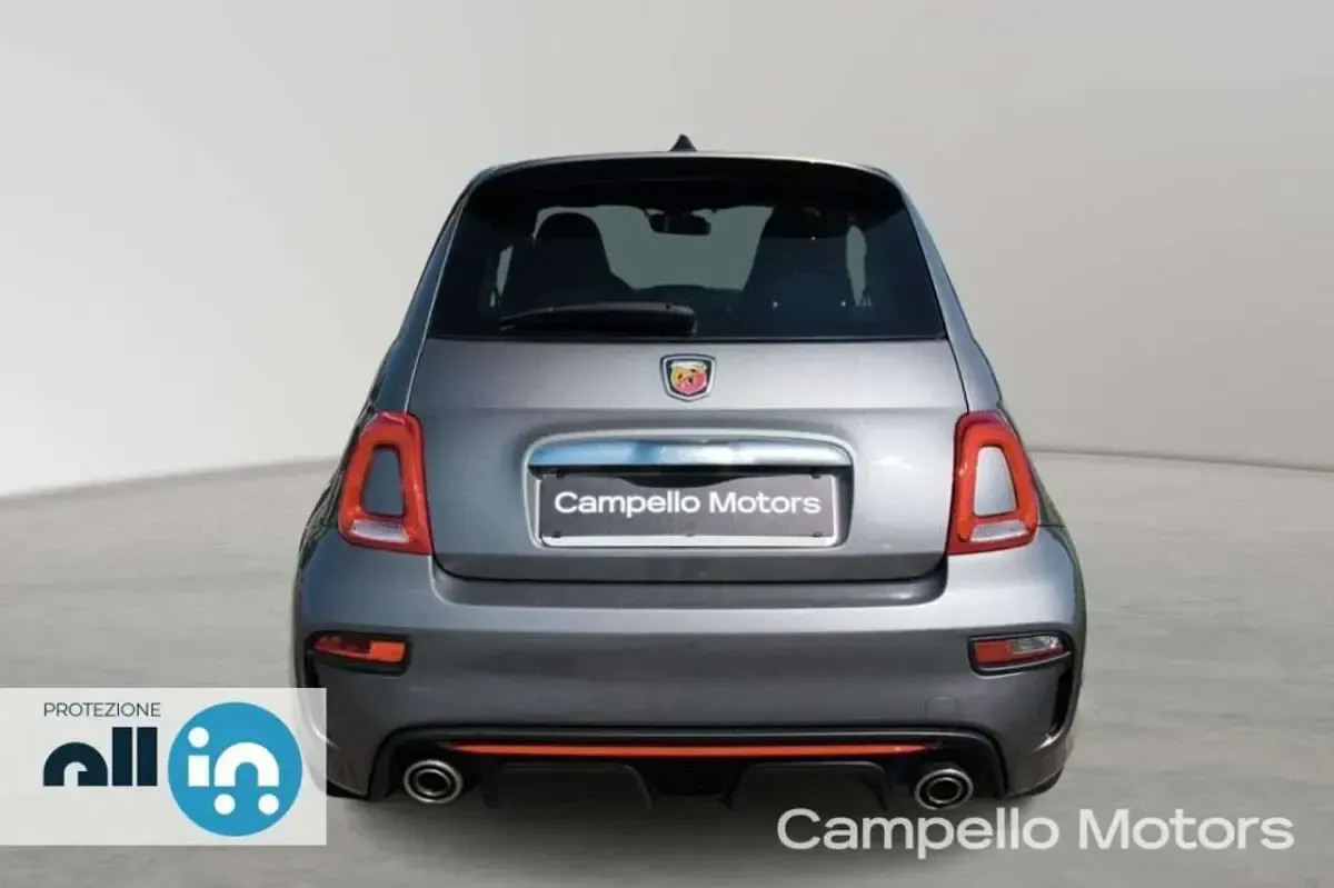Usata Abarth 595 145 CV (106 kW) 2022 Grigio Berlina