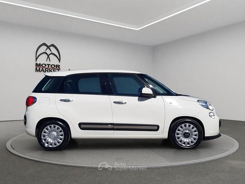 Usata Fiat 500L Lounge 120 CV (88 kW) 2016 Bianco Monovolume