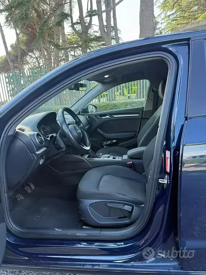Usata Audi A3 116 CV (85 kW) 2017 Blu Utilitaria