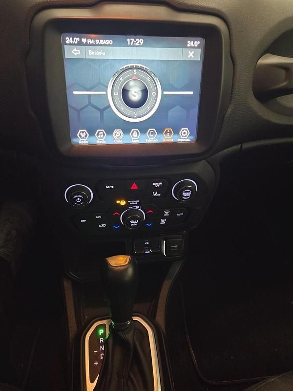 Usata Jeep Renegade Limited 130 CV (95 kW) 2023 Bianco SUV