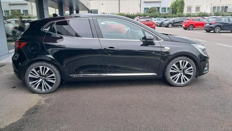 Usata Renault Clio V Initiale Paris 91 CV (66 kW) 2020 Nero Berlina