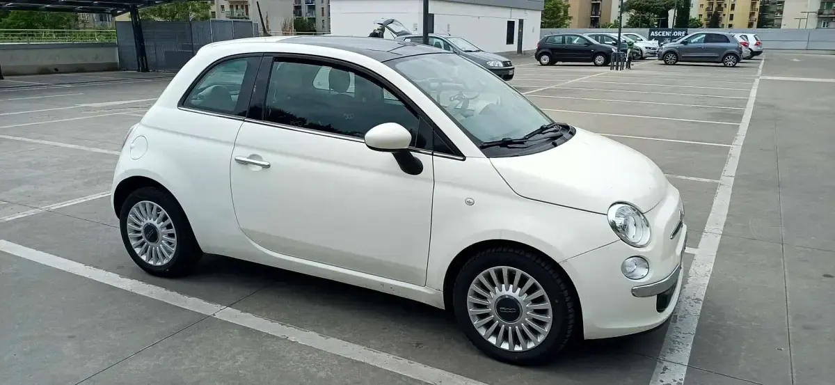 Usata Fiat 500 Lounge 69 CV (50 kW) 2014 Bianco Utilitaria