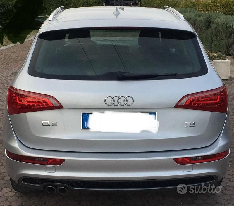 Usata Audi Q5 S-Line 170 CV (125 kW) 2011 Grigio SUV