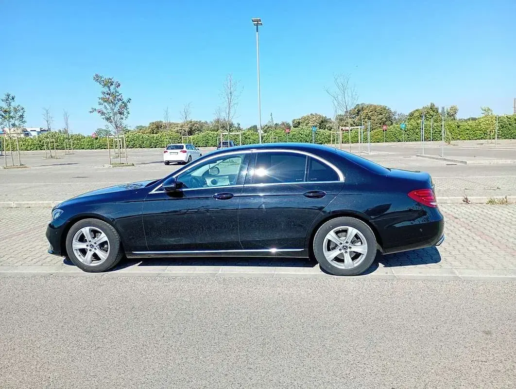 Usata Mercedes E220 194 CV (142 kW) 2018 Berlina