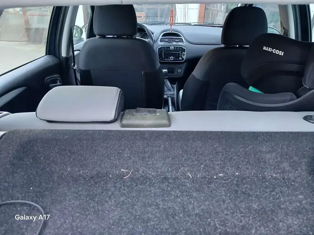 Usata Fiat Punto 60 CV (44 kW) 2012 Utilitaria
