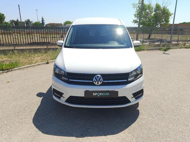 Usata VW Caddy Maxi 102 CV (75 kW) 2017 Bianco Monovolume
