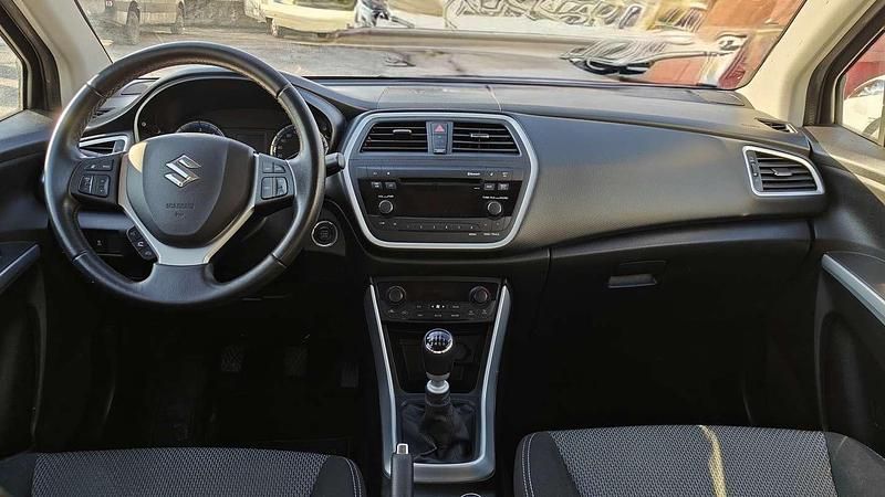 Usata Suzuki SX4 Comfort+ 120 CV (88 kW) 2014 Berlina