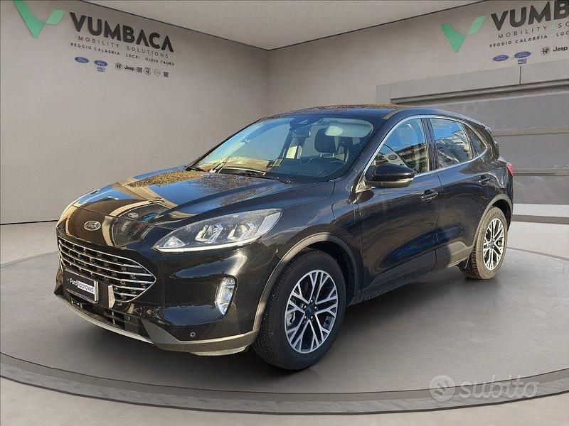 Usata Ford Kuga Titanium 225 CV (165 kW) 2020 Nero SUV