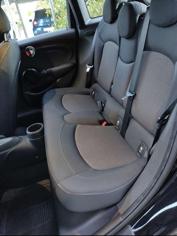 Begagnad Mini One D 75 HK (55 kW) 2019 Halvkombi