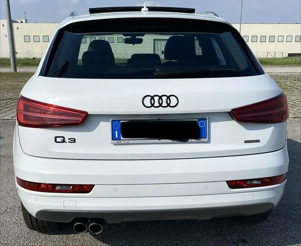 Usata Audi Q3 S-Line 150 CV (110 kW) 2016 Bianco SUV