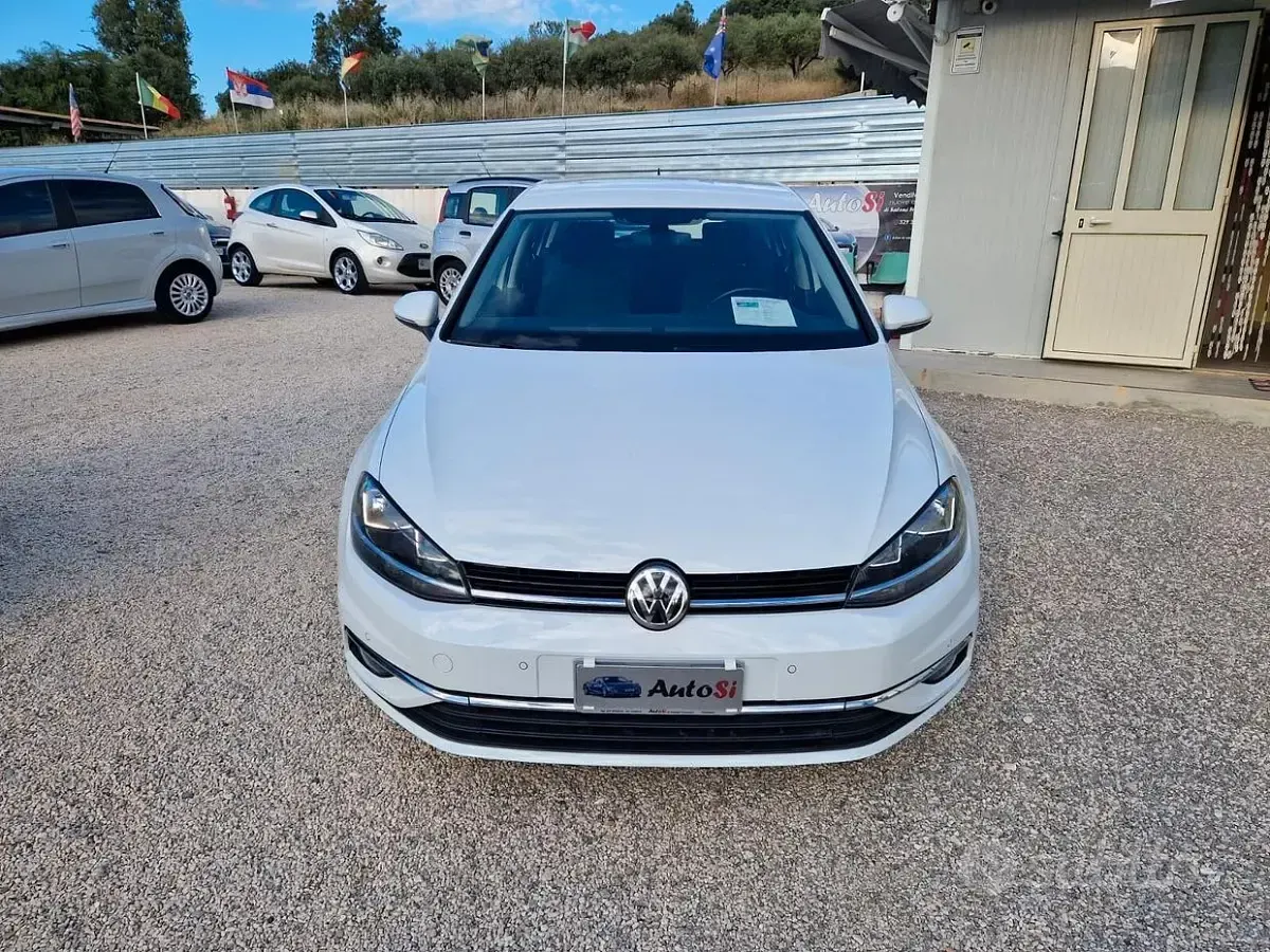 Usata VW Golf VII Sport 115 CV (84 kW) 2019 Bianco Berlina