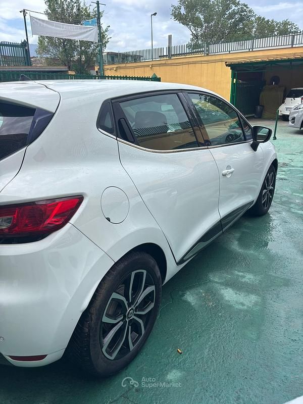 Usata Renault Clio IV 90 CV (66 kW) 2018 Bianco Utilitaria
