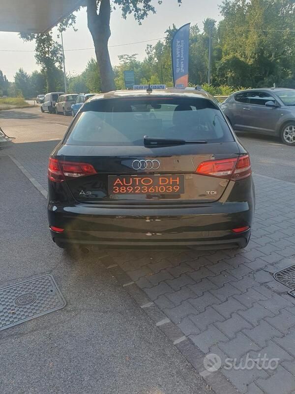 Usata Audi A3 Business 116 CV (85 kW) 2018 Nero Berlina