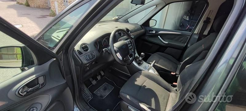 Usata Ford Galaxy 125 CV (91 kW) 2006 Blu Monovolume