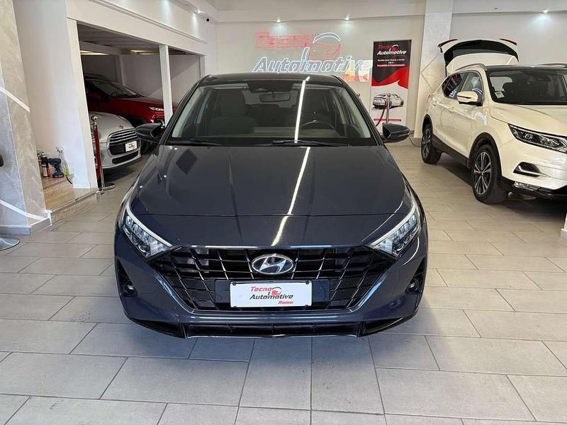 Usata Hyundai i20 84 CV (61 kW) 2022 Grigio metallizzato Utilitaria
