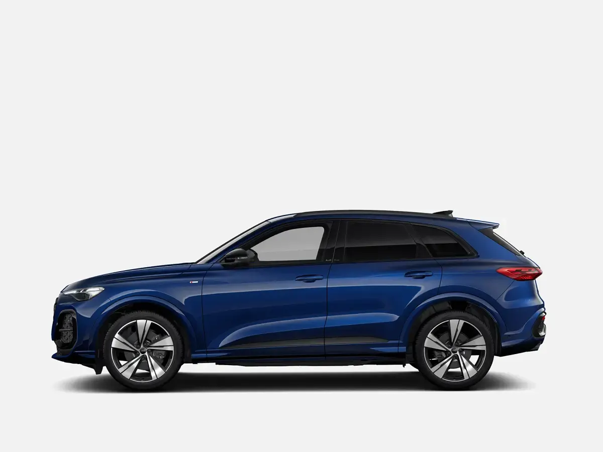 Nuova Audi Q5 S-Line 204 CV (150 kW) 2025 Blu navarra metallizzato SUV