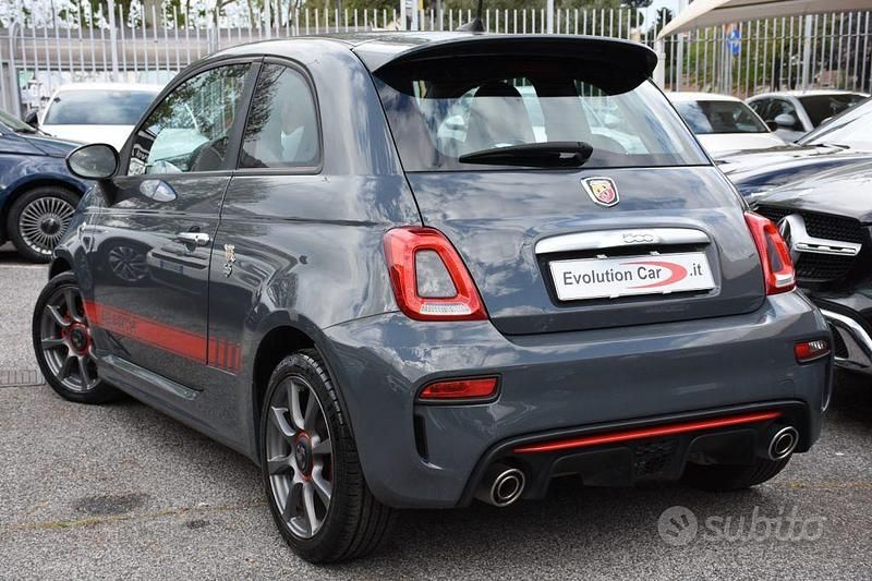 Usata Abarth 595 145 CV (106 kW) 2022 Grigio Utilitaria