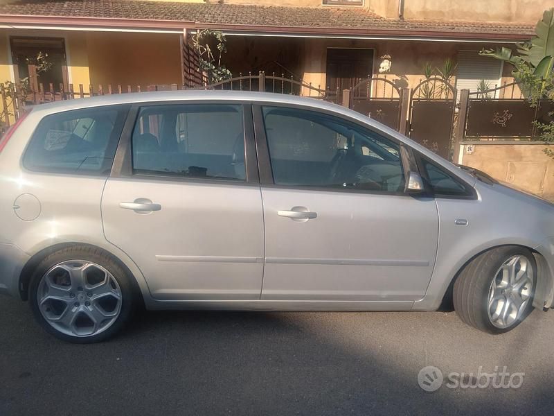 Usata Ford C-MAX Titanium 115 CV (84 kW) 2008 Grigio Monovolume