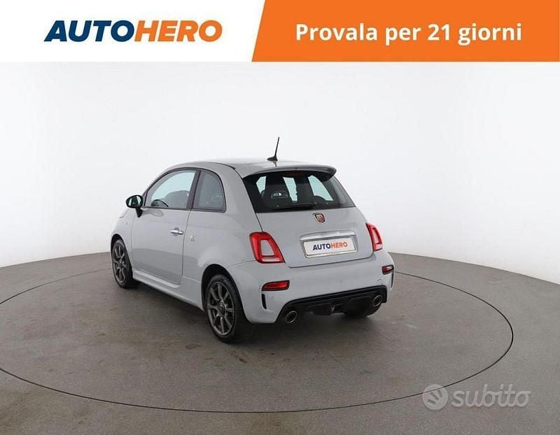Usata Abarth 595 145 CV (106 kW) 2022 Grigio Utilitaria
