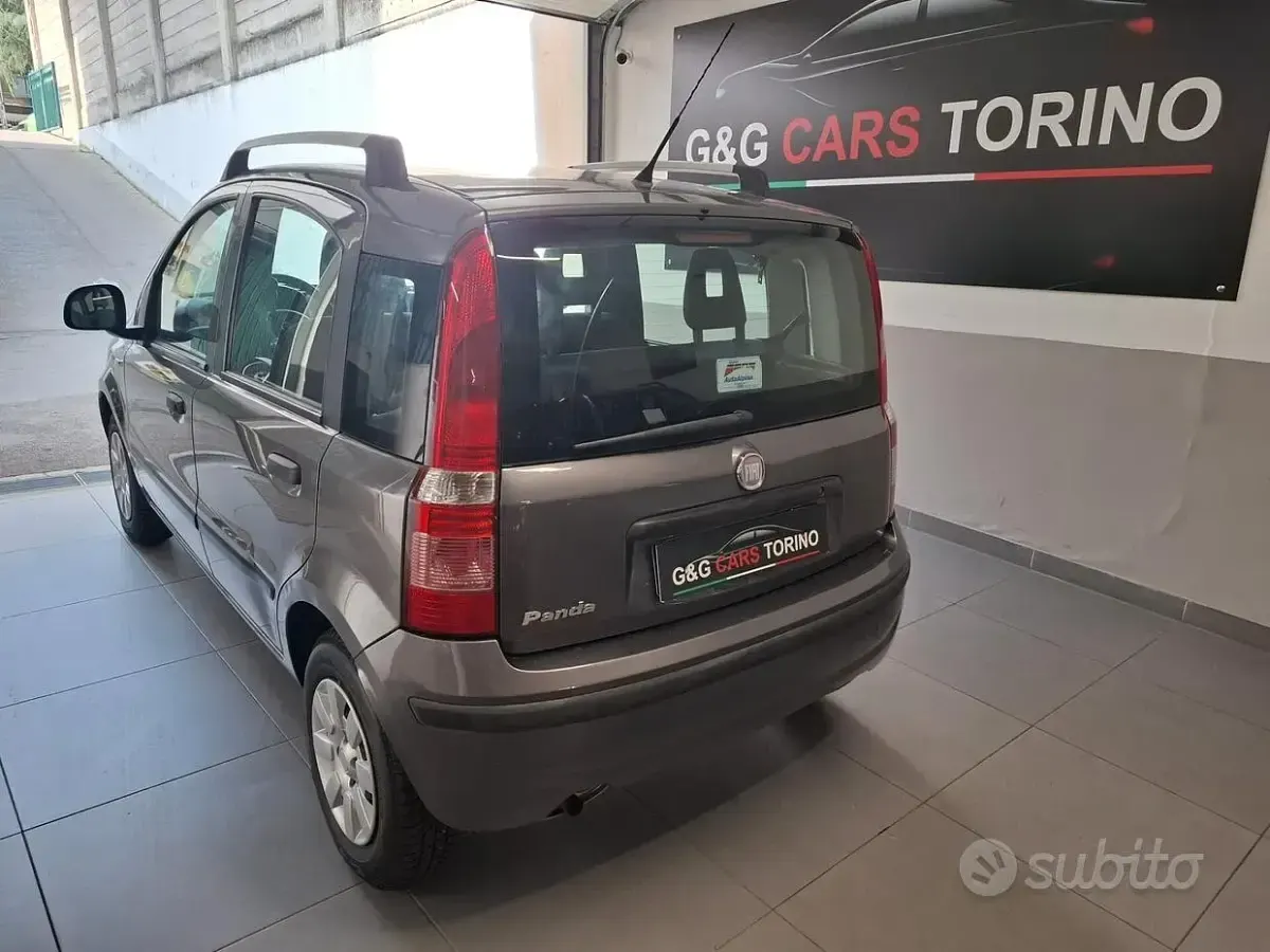 Usata Fiat Panda Dynamic 60 CV (44 kW) 2010 Grigio Utilitaria