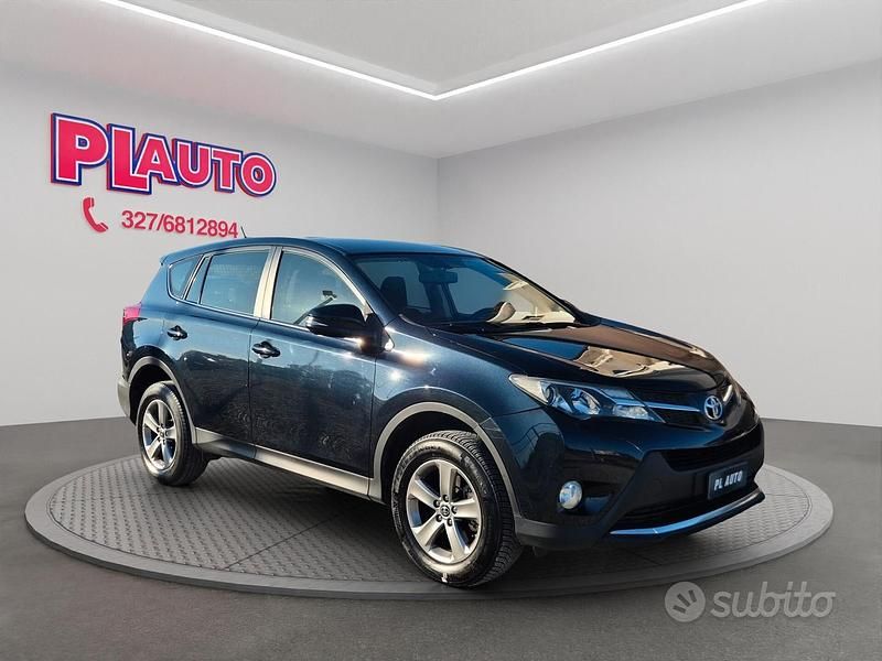 Second-hand Toyota RAV4 Style 124 CP (91 kW) 2015 Negru SUV