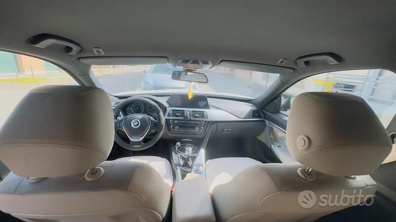 Usata BMW 318 150 CV (110 kW) 2014 Bianco Berlina