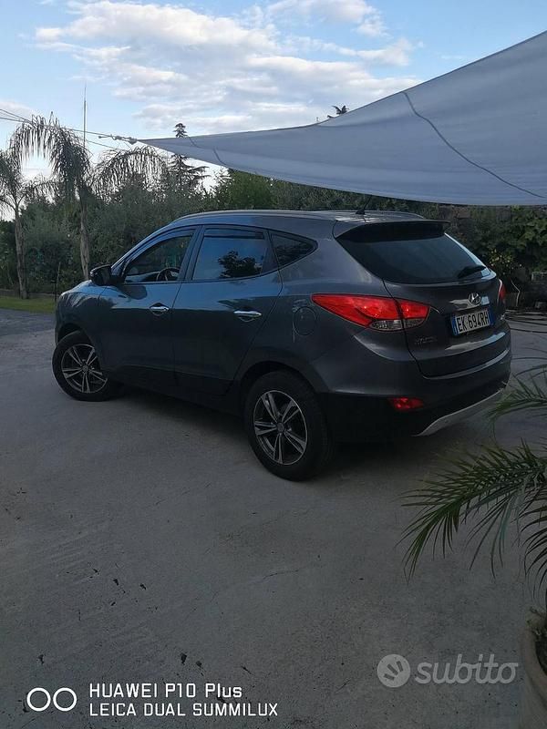 Usata Hyundai ix35 136 CV (100 kW) 2012 Grigio SUV