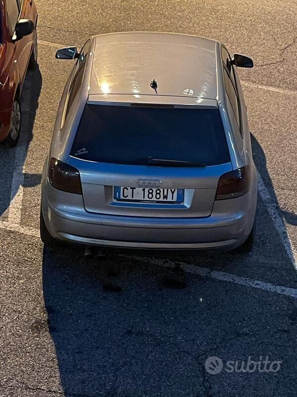 Usata Audi A3 140 CV (102 kW) 2005 Grigio Utilitaria