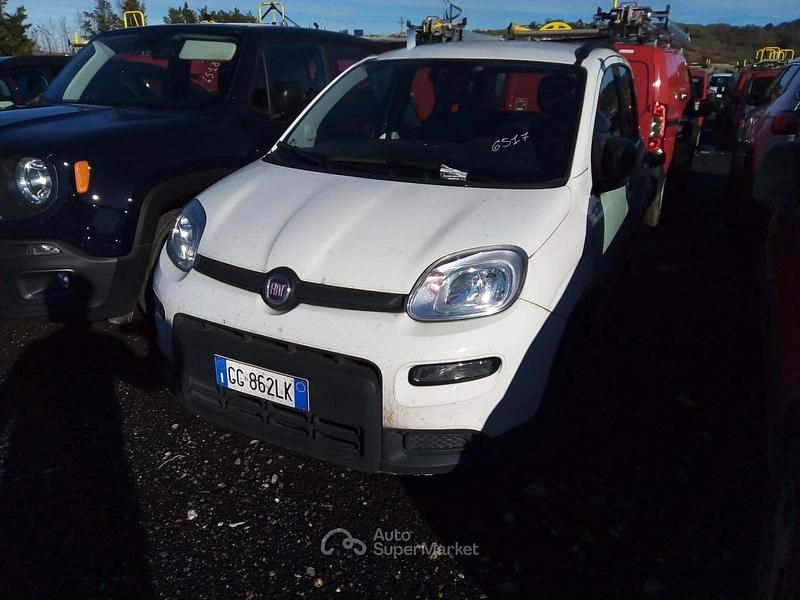 Usata Fiat Panda City Life 71 CV (52 kW) 2021 Bianco Utilitaria