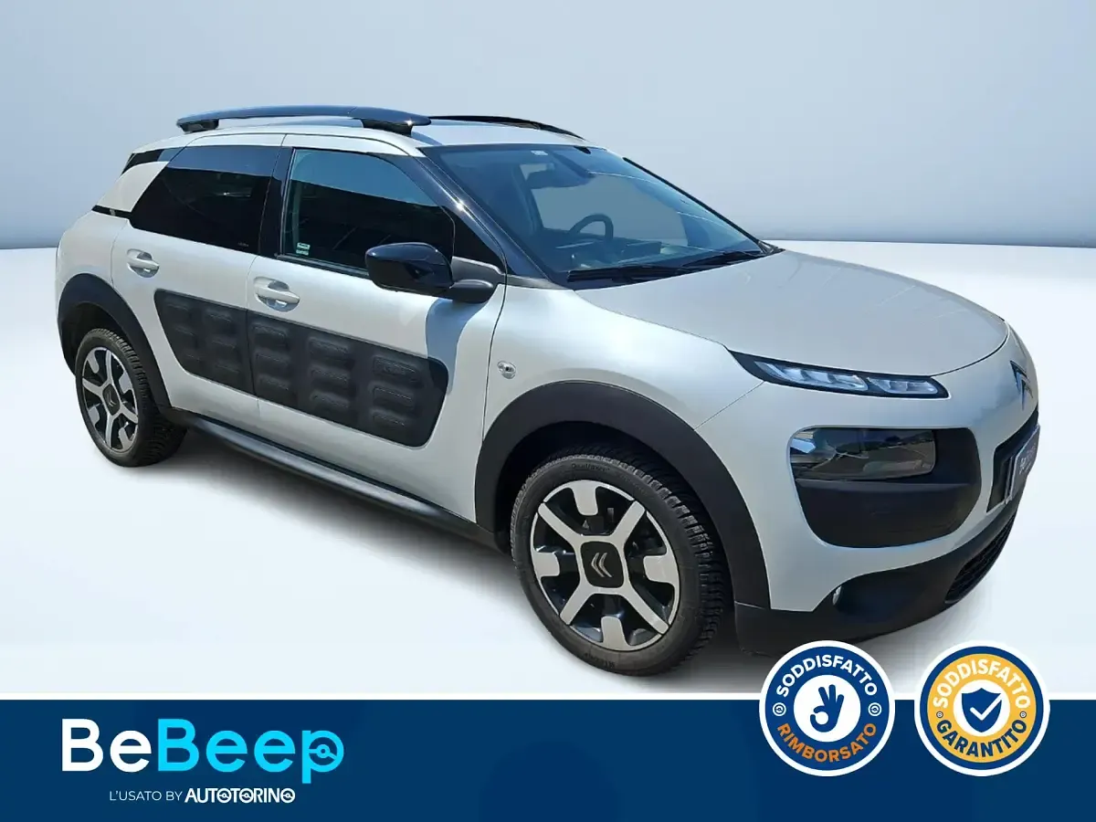 Usata Citroën C4 Cactus PureTech 82 CV (60 kW) 2015 Bianco pastello Utilitaria